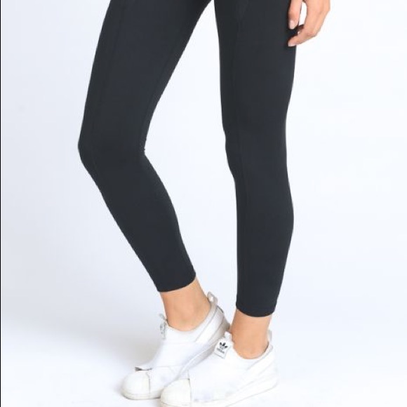 NWT🍁 Highwaist Front Lace-Up Leggings - Picture 7 of 10